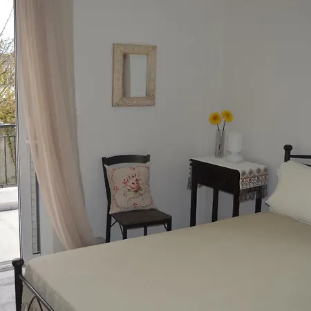 The House Nydri (Lefkada)