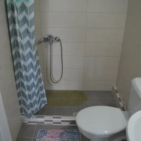 The House Διαμέρισμα Νυδρί