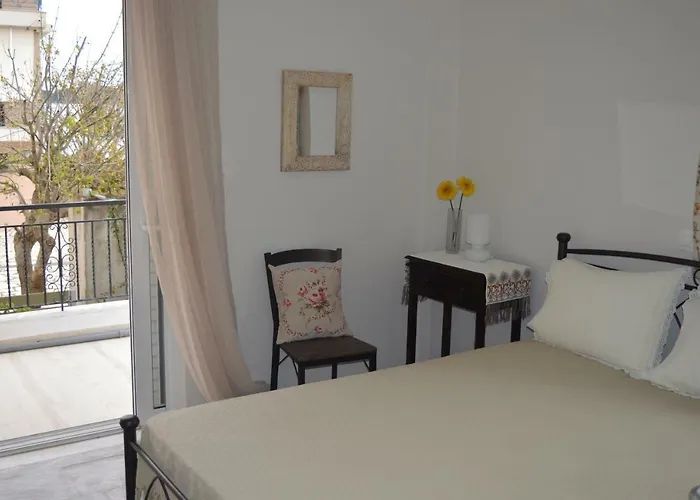 The House Nydri (Lefkada)